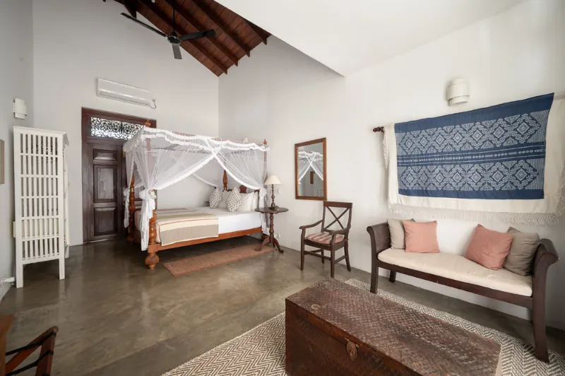 Villa Saldana a Beachfront villa in Habaraduwa, Sri Lanka photo 14