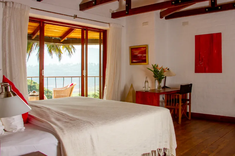 Bougainvillea Retreat a Stunning Lakefront Villa in Digana, Sri Lanka photo 12