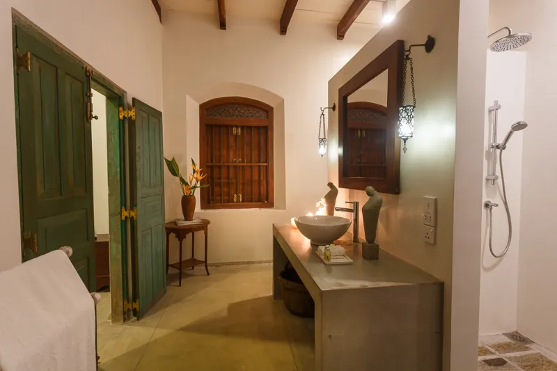 The River House a Lakefront Villa in Hikkaduwa photo 12
