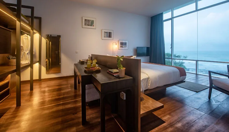 Modern Villa a Luxury Beachfront Boutique Villa in Thalpe, Sri Lanka photo 3