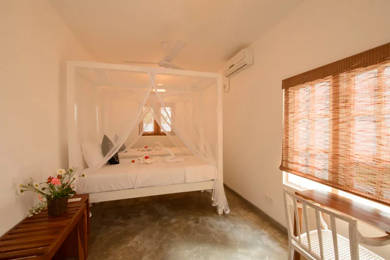 SBH a Beachfront Villa in Mirissa, Sri Lanka photo 15