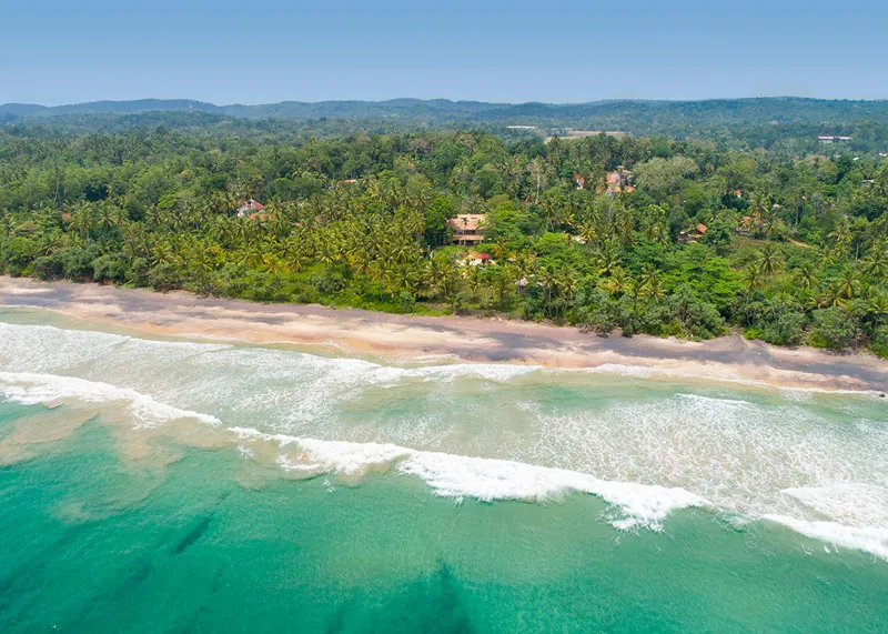Dikwella House a Luxurious Beachfront Villa in Dikwella, Sri Lanka photo 14