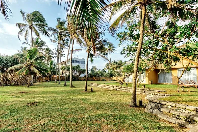 Wadduwa Beach Villa a Luxurious Beachfront Villa in Wadduwa, Sri Lanka photo 18
