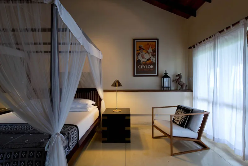 Rocky Reef Villa a Large Beachfront Villa in Mirissa, Sri Lanka photo 4