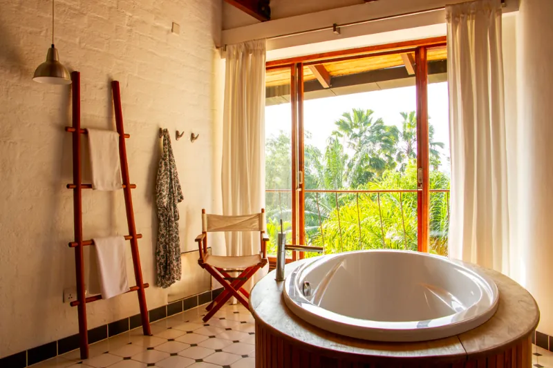 Bougainvillea Retreat a Stunning Lakefront Villa in Digana, Sri Lanka photo 9
