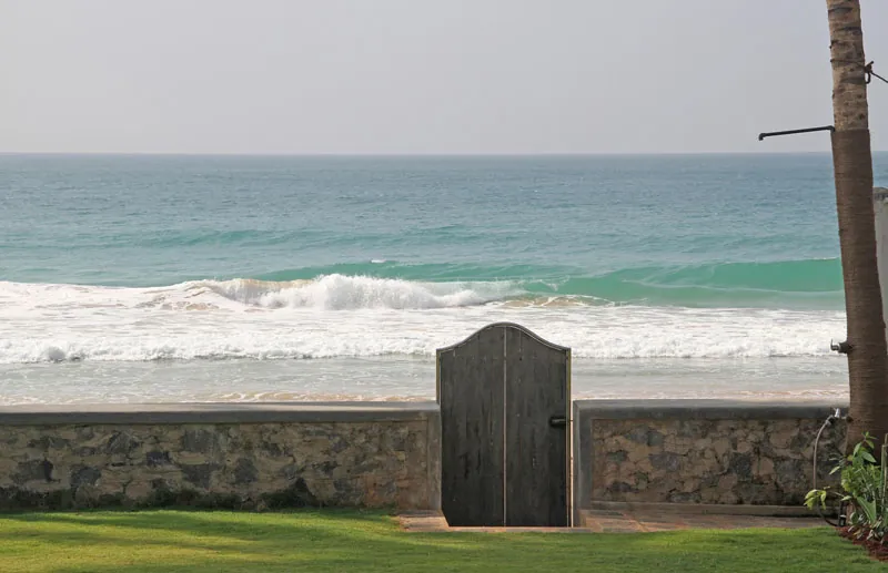 Turtle Beach House a Luxury Beachfront Villa in Galle, Sri Lanka photo 3