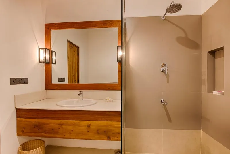 Villa 700 a Stunning Beachfront Villa in Bentota photo 13