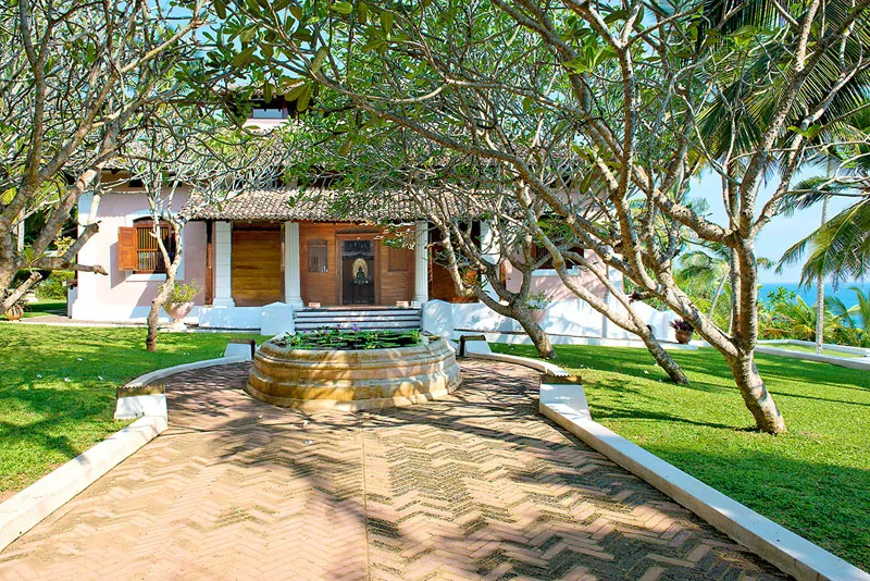 Cliff Villa a Stunning Beachfront Villa in Mirissa, Sri Lanka photo 20