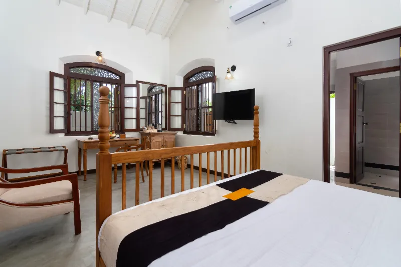 Colonial Mansion an Old Colonial Style Villa in Ahangama Sri Lanka photo 9
