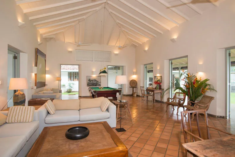 Blue Heaven a Family Friendly Beachfront Villa in Weligama, Sri Lanka photo 14
