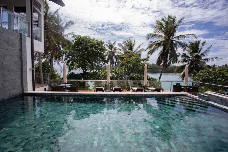 Lighthouse Villa a Stunning Beachfront Villa in Sri Lanka photo 6