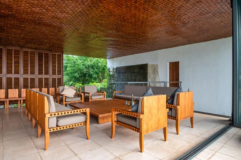 Cliff Villa Red a Stunning Clifftop Villa in Mirissa, Sri Lanka photo 9