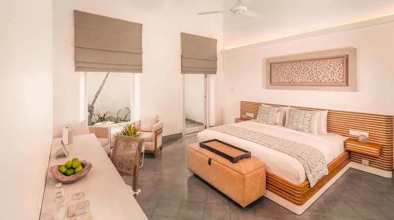 Villa White Beach a Stunning Beachfront Villa with Pool in Thalpe, Sri Lanka photo 15