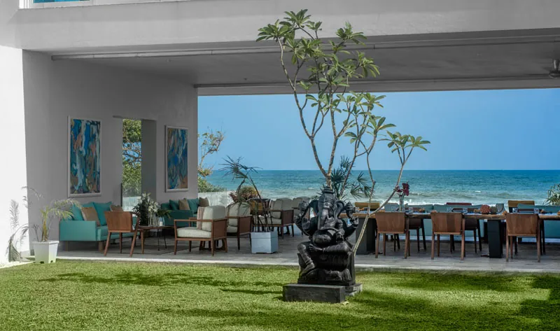 Modern Villa a Luxury Beachfront Boutique Villa in Thalpe, Sri Lanka photo 10