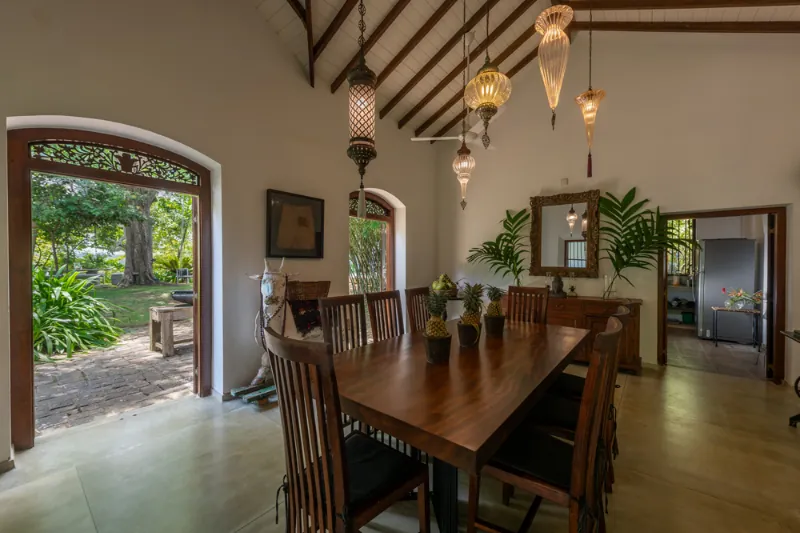 The River House a Lakefront Villa in Hikkaduwa photo 10