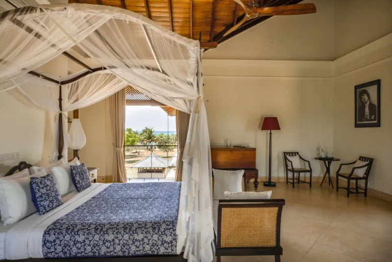 Ranawara a Ultra Luxurious Beachfront Villa with Pool in Tangalle, Sri Lanka photo 18