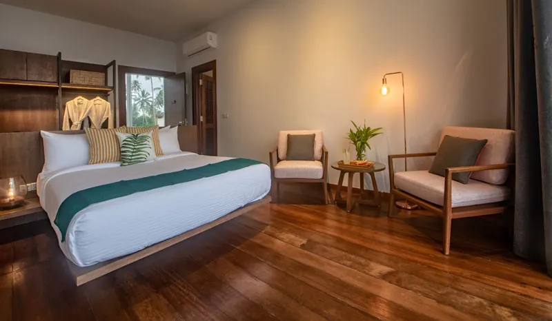 Modern Villa a Luxury Beachfront Boutique Villa in Thalpe, Sri Lanka photo 4