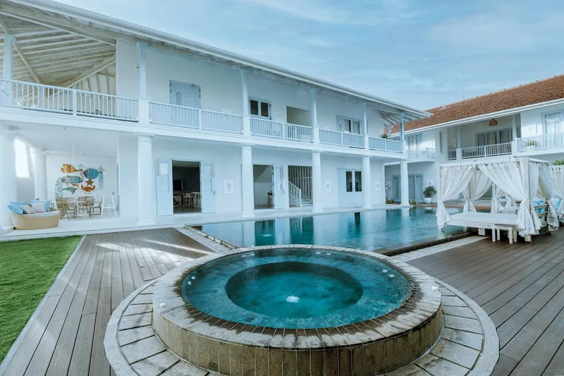 The Mansion a Stunning Beachfront Villa in Thalpe, Sri Lanka photo 13