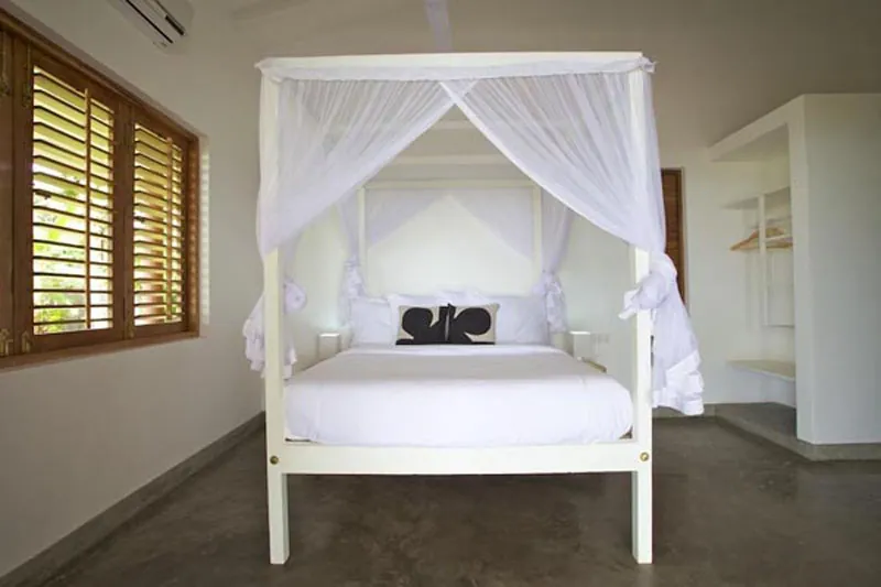 SBV a Stunning Beachfront Villa in Mirissa, Sri Lanka photo 9